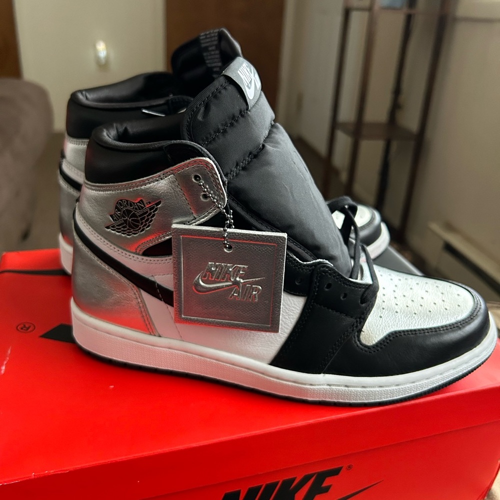 NIB Women’s Jordan 1- Silver Toe- size. 9.5